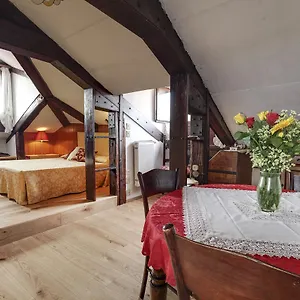 https://ca-badoer-dei-barbacani.hotelinveneto.com